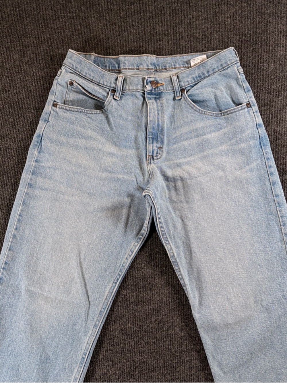 Wrangler Light Blue Straight Leg Men's Jeans